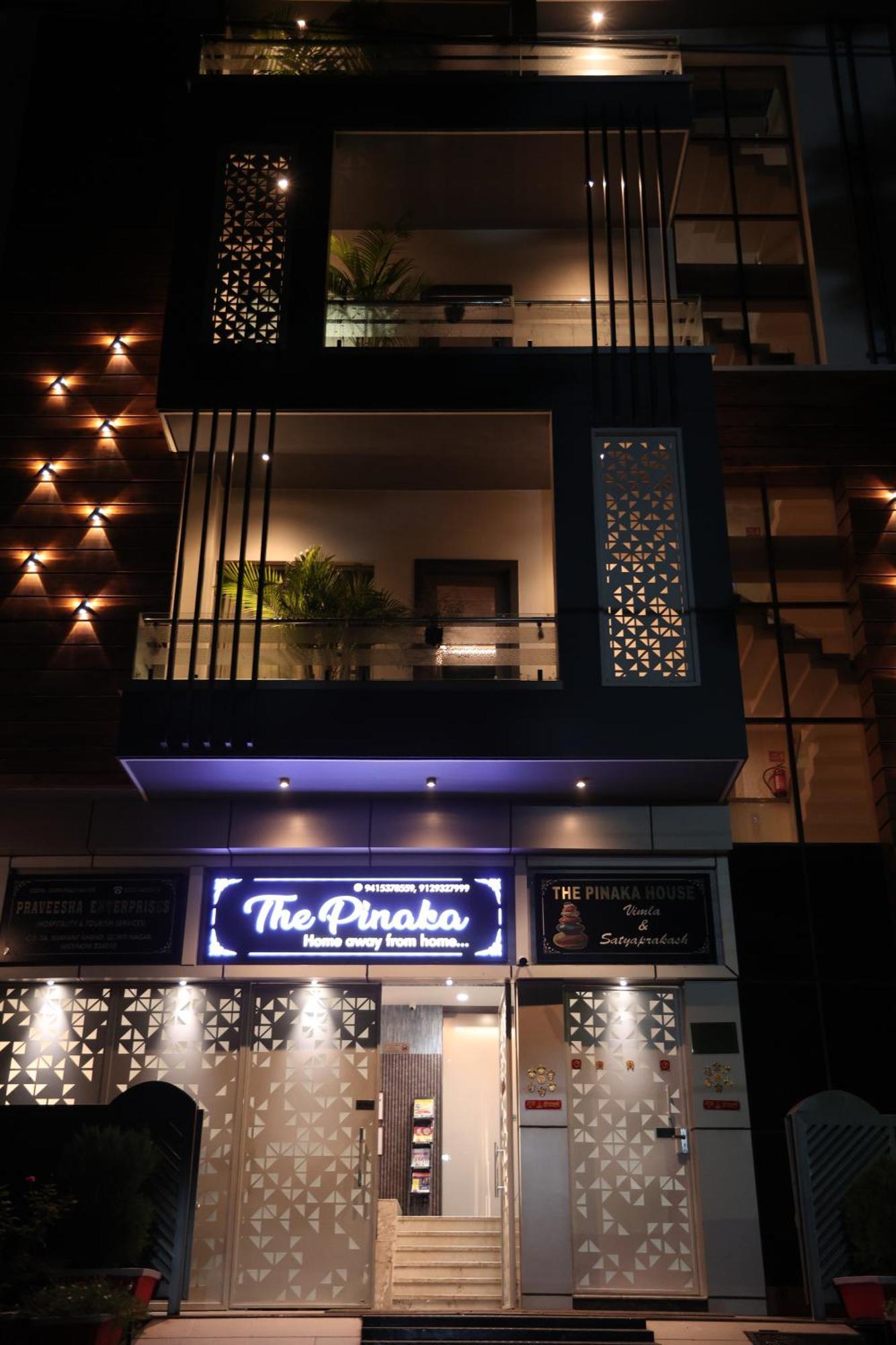 Hotel Pinaka Inn ลัคเนา ภายนอก รูปภาพ