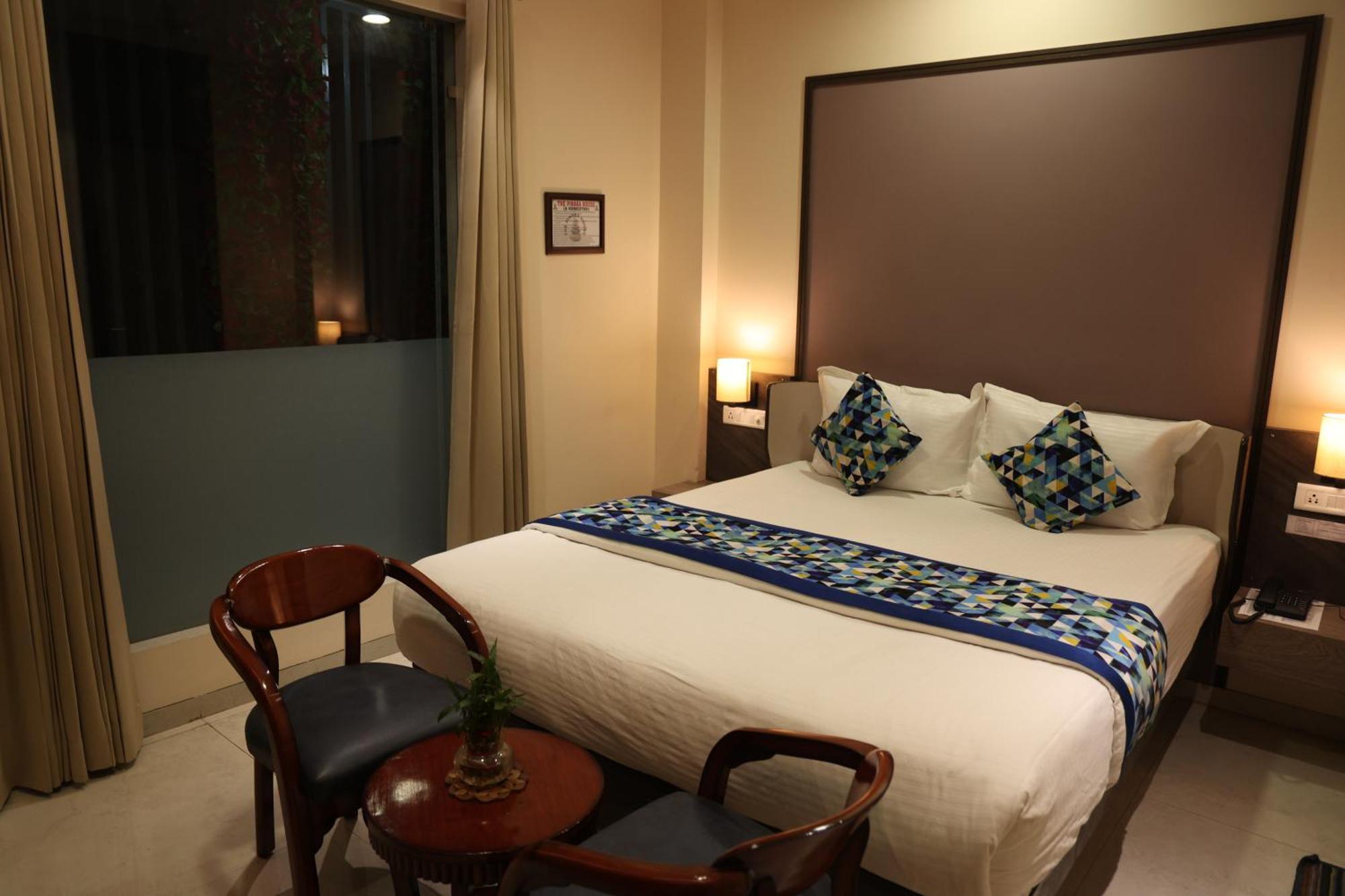 Hotel Pinaka Inn ลัคเนา ภายนอก รูปภาพ